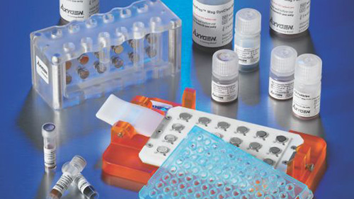 Matériel de laboratoire de la marque Corning Axgyen distribués par Analytic Lab